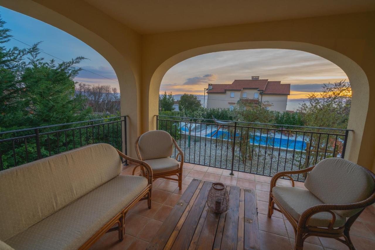 Villa Oasis Кострена Екстер'єр фото